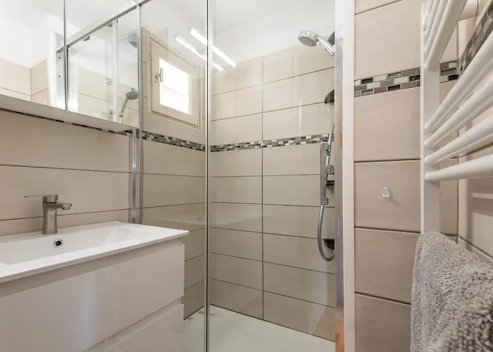 L'agathoise - Proche De La Agde